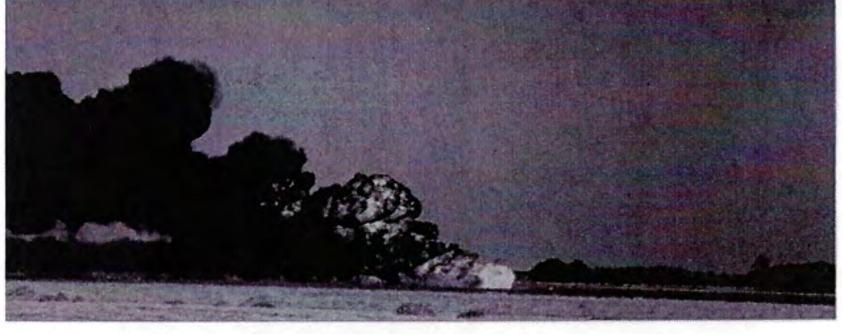 Smoke cloud after the crash of the Coléoptère C&nbsp;450 at Melun-Villaroche airfield, 25&nbsp;July 1959