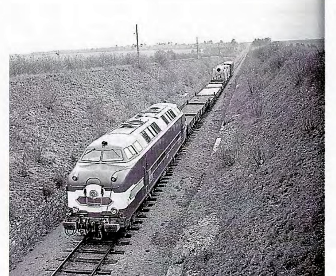 SNCF ground trials of the ATAR engine on the Pithiviers–Étampes line: diesel locomotive with a freight train during the two-week test series